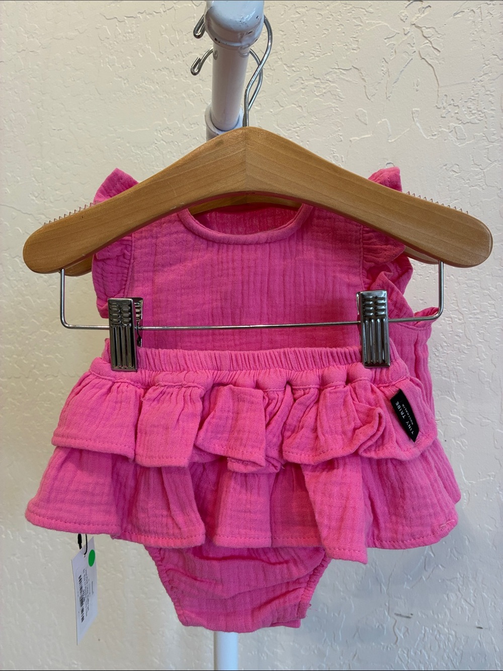 Bright Pink Ruffle Sleeve Baby Tank and Bloomers Set
